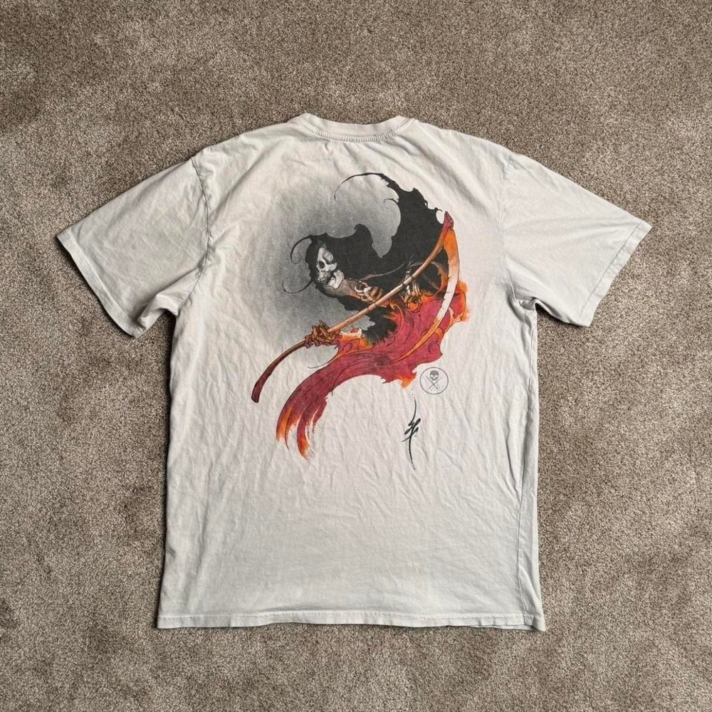 SULLEN ART "REAPER" GRAPHIC TEE
